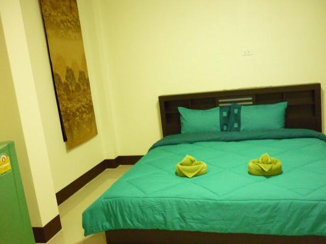 Bansappoori Aparthotel Lamphun Quarto foto